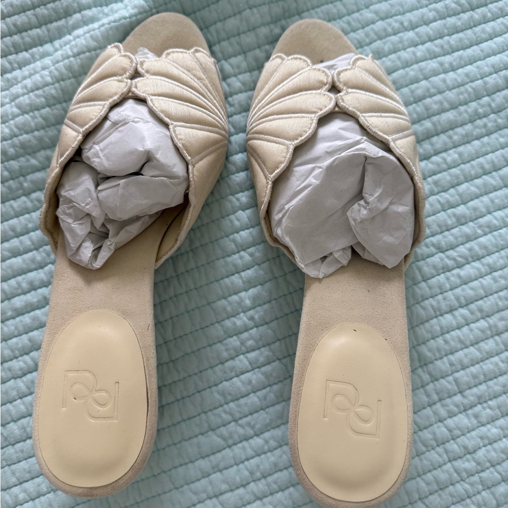 Reformation Waldena heels seashell cream puff block heel taffeta 8.5 - Picture 4 of 9